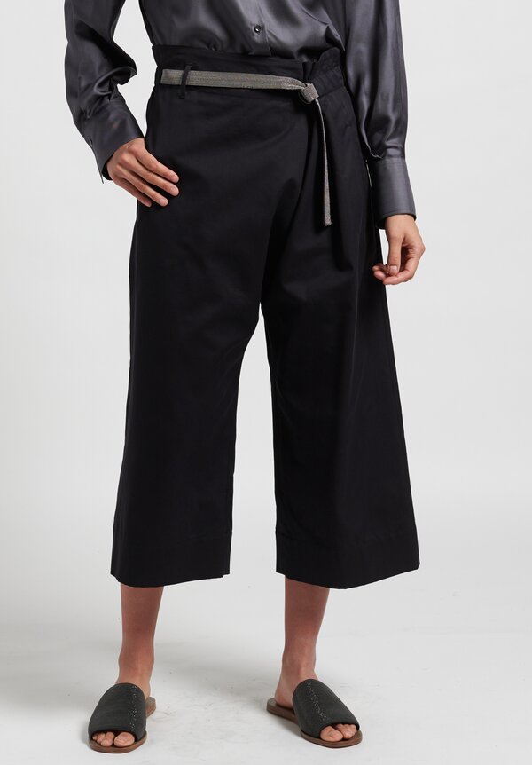 Brunello Cucinelli Culottes with Embellished Belt in Black	