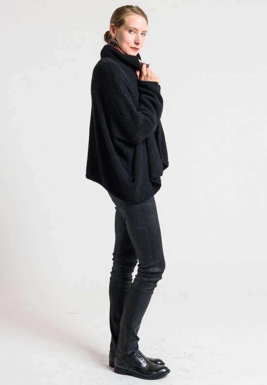 Hania Handknit Cashmere Cardigan in Black	