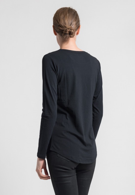 Majestic Cotton/Cashmere Long Sleeve Crew Neck Tee in Noir	
