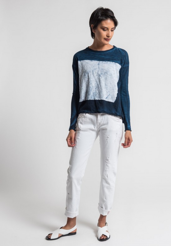 Gilda Midani Pattern Dyed Long Sleeve Straight Trapeze Tee in White/Deep Blue	