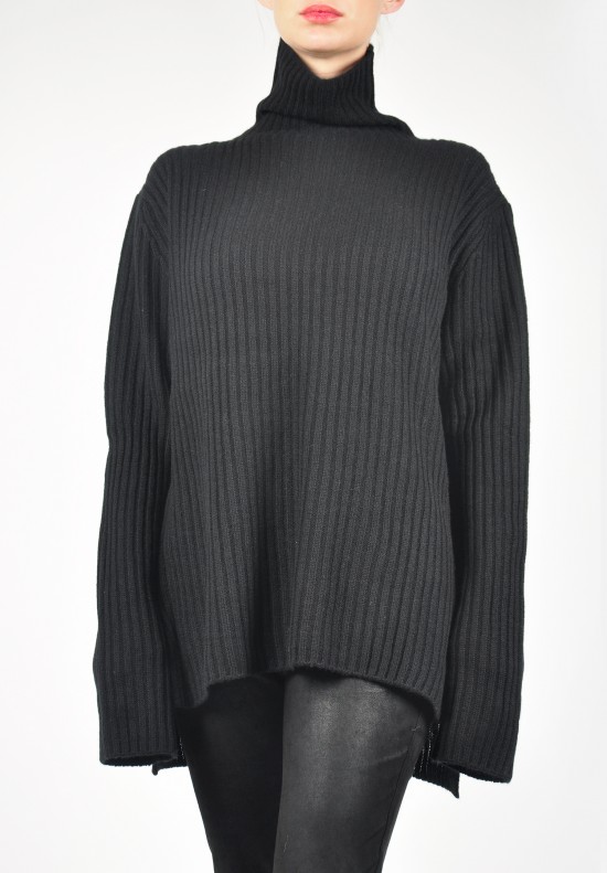 Ann Demeulemeester Heavy Knit Cashmere Turtleneck Sweater in Black