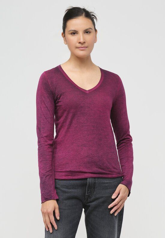 Avant Toi Hand-Painted Cotton V-Neck Long Sleeve T-Shirt in Nero Clematis Purple	