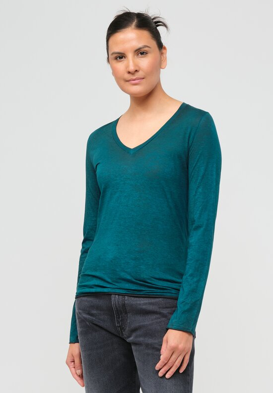 Avant Toi Hand-Painted Cotton V-Neck Long Sleeve T-Shirt in Nero Provence Green	