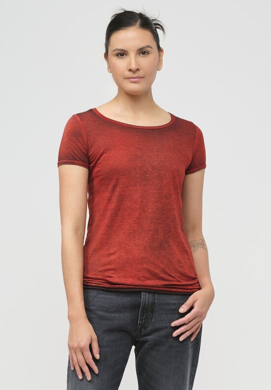 Avant Toi Hand-Painted Cotton Round-Neck Short Sleeve T-Shirt in Nero Camelia Red	