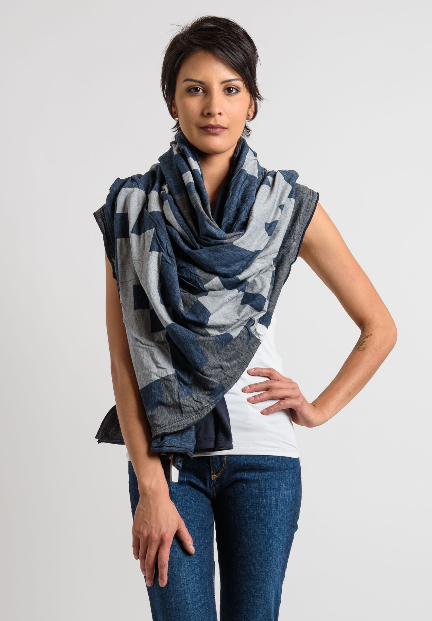 Rundholz Double Sided Scarf in Navy | Santa Fe Dry Goods Trippen ...