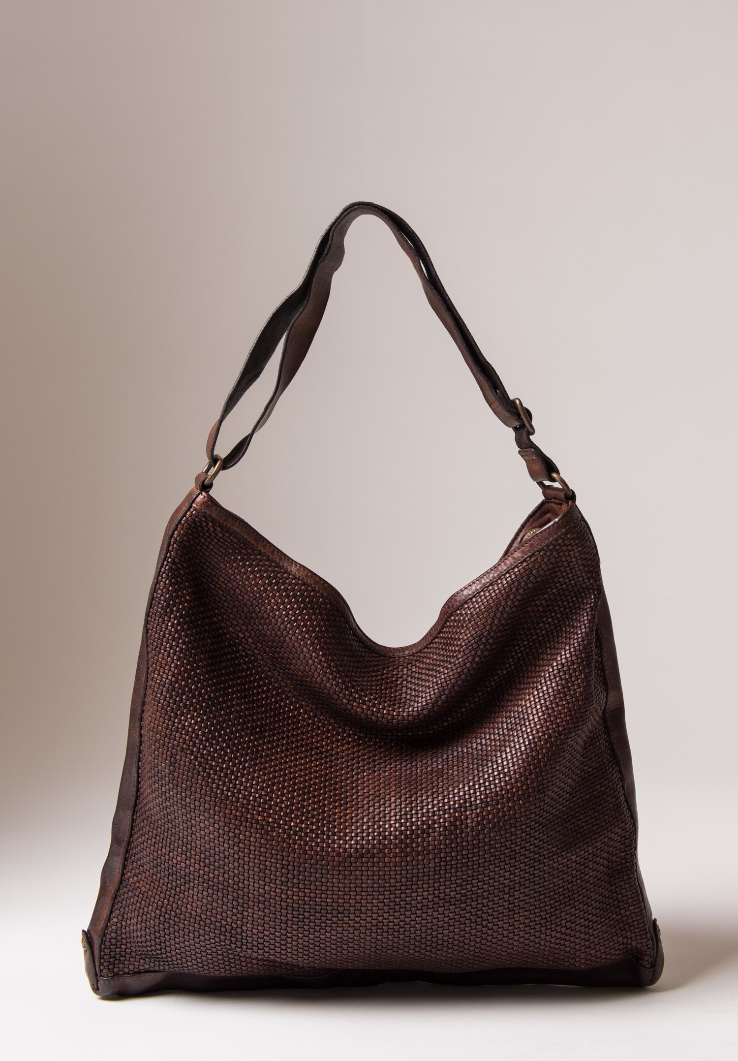 Campomaggi Woven Flat Shoulder Bag in Brown | Santa Fe Dry Goods ...