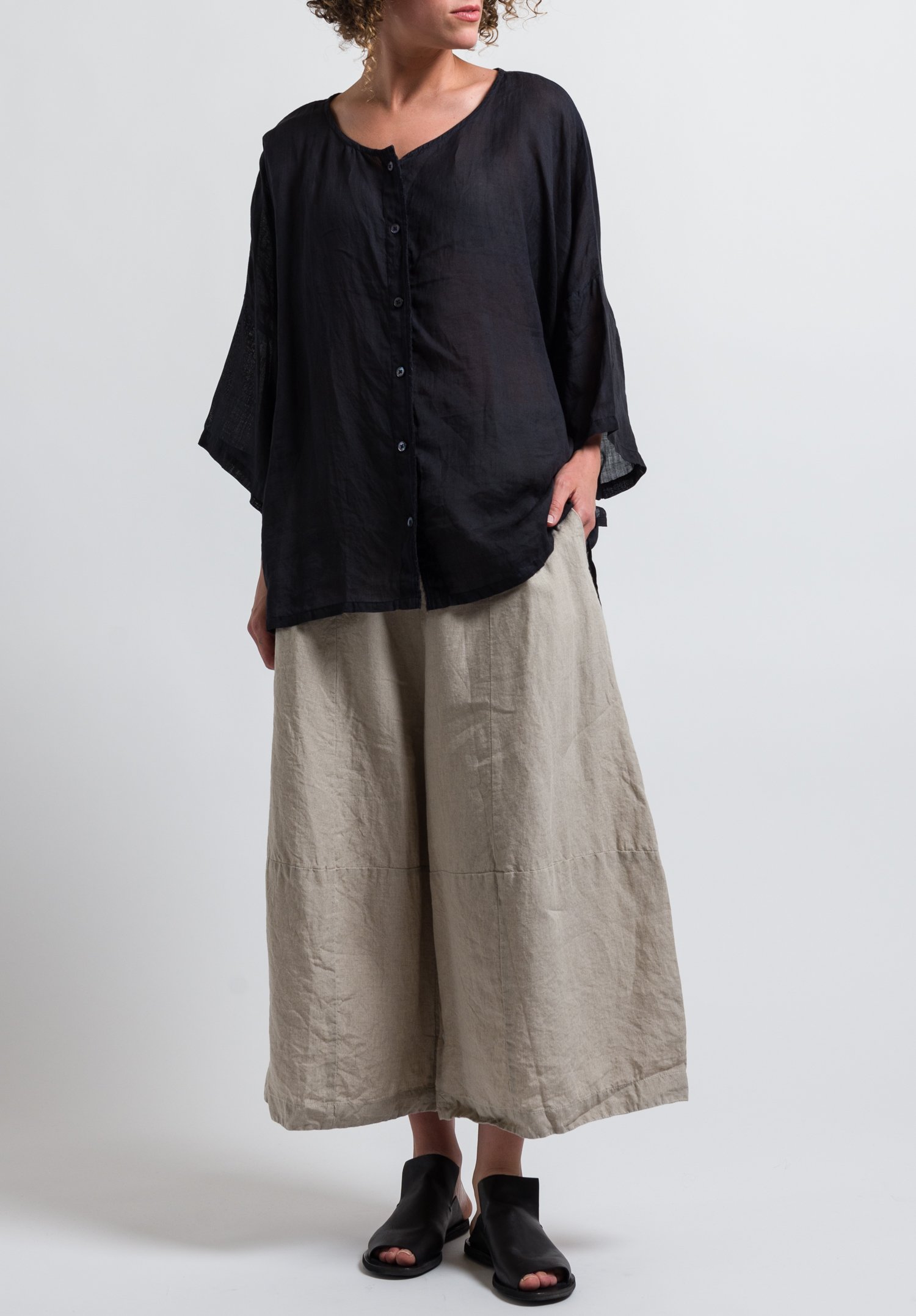Gilda Midani Linen Super Shirt in Black | Santa Fe Dry Goods . Workshop ...