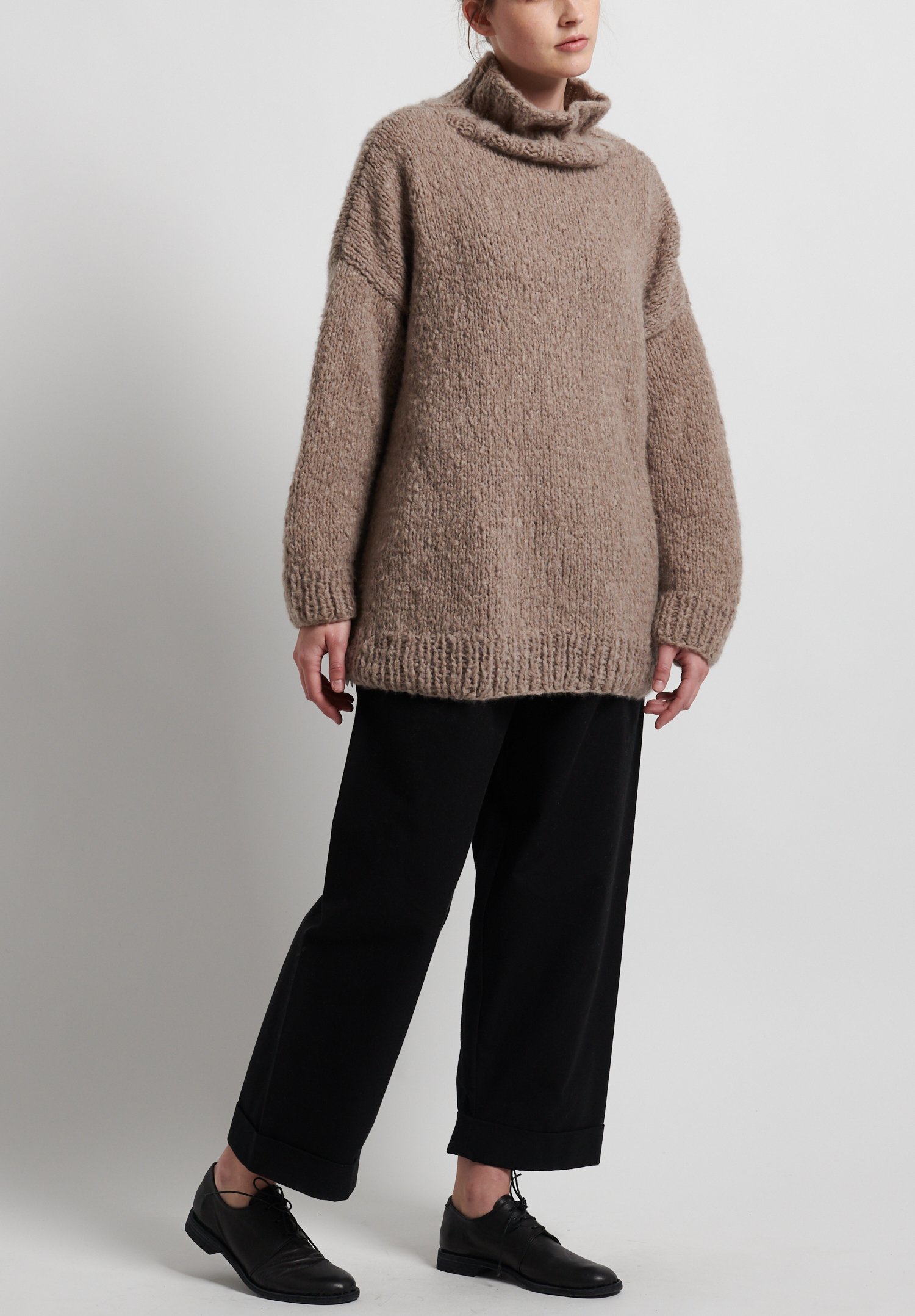 Hania New York Hand Knit York Sweater in Beige Melange | Santa Fe Dry ...