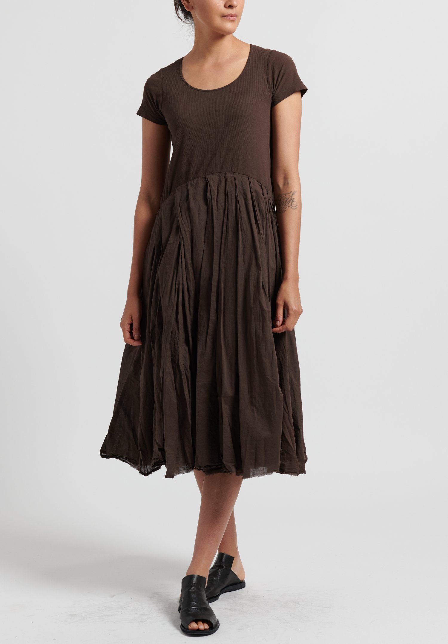 Rundholz Dip Ribbed and Pleated Short Sleeve Dress in Rust | Santa Fe ...