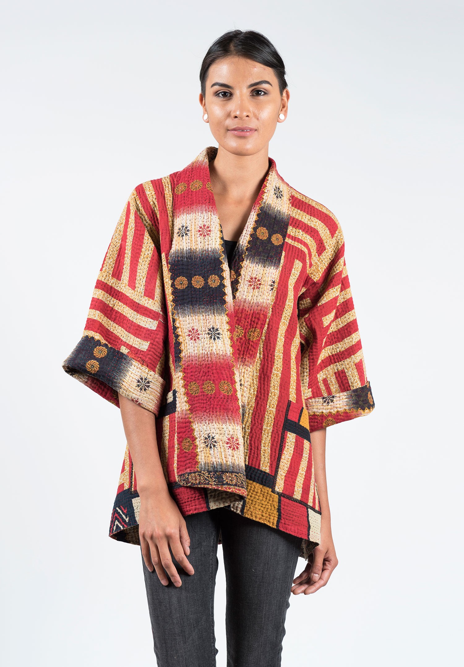 Mieko Mintz Geometric/Ornamental Patterned Kimono Kantha Jacket in Red ...