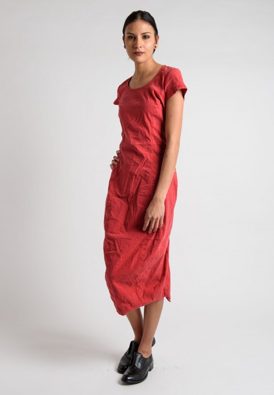 Rundholz Black Label Short Sleeve Crew Neck Semi-Fitted Dress in Strawberry	