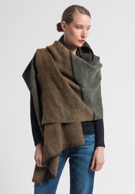 	Denis Colomb Dolpo Ndebele Shawl in Olive/Brown