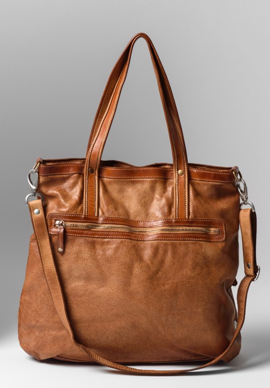 Vive La Difference Leather Focus Tote in Sand Gold | Santa Fe Dry Goods ...