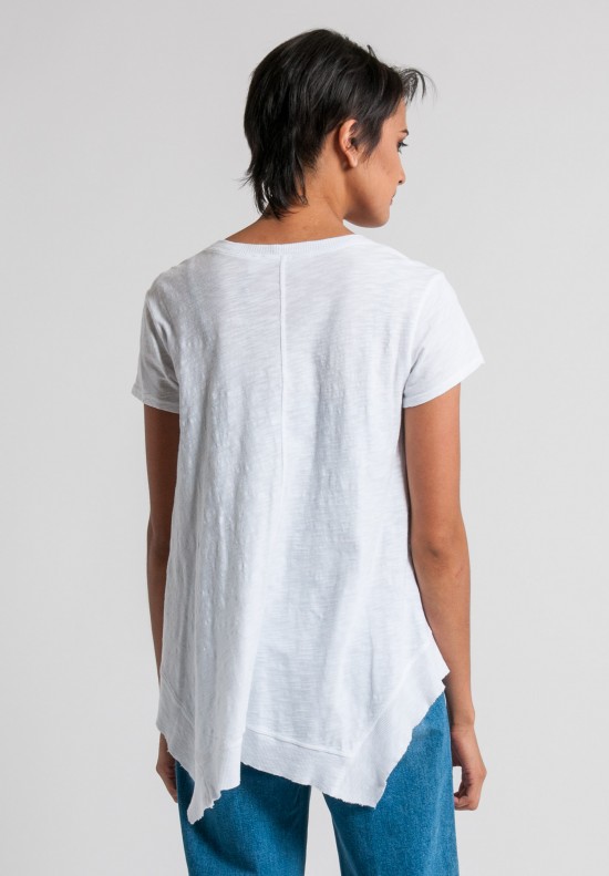 Wilt Short Sleeve Asymmetric V-Hem Tee in White	