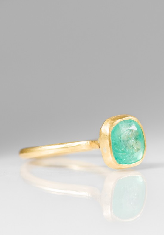 Margery Hirschey 22K & Emerald Ring	