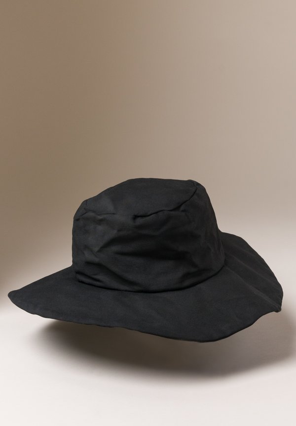 Reinhard Plank Coated Cotton Tom Hat in Black