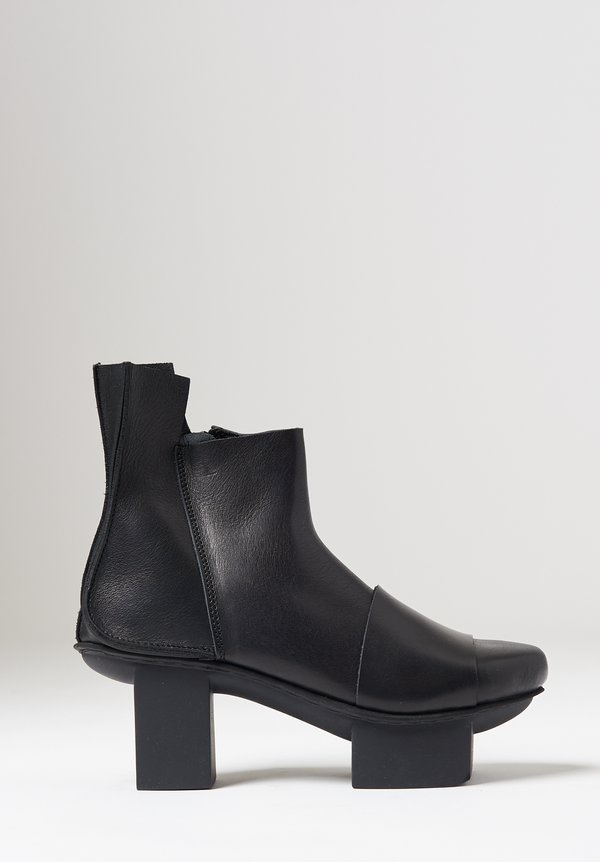 Trippen Metal Boot in Black	