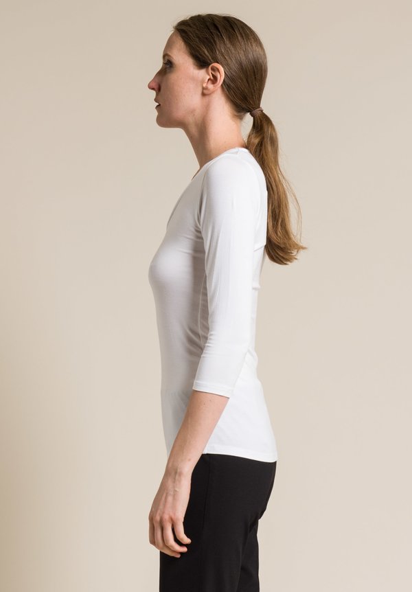 Majestic Soft V-Neck 3/4 Sleeve Tee in Blanc