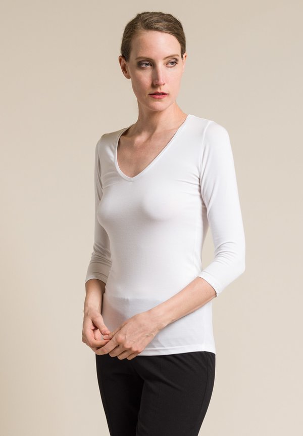 Majestic Soft V-Neck 3/4 Sleeve Tee in Blanc