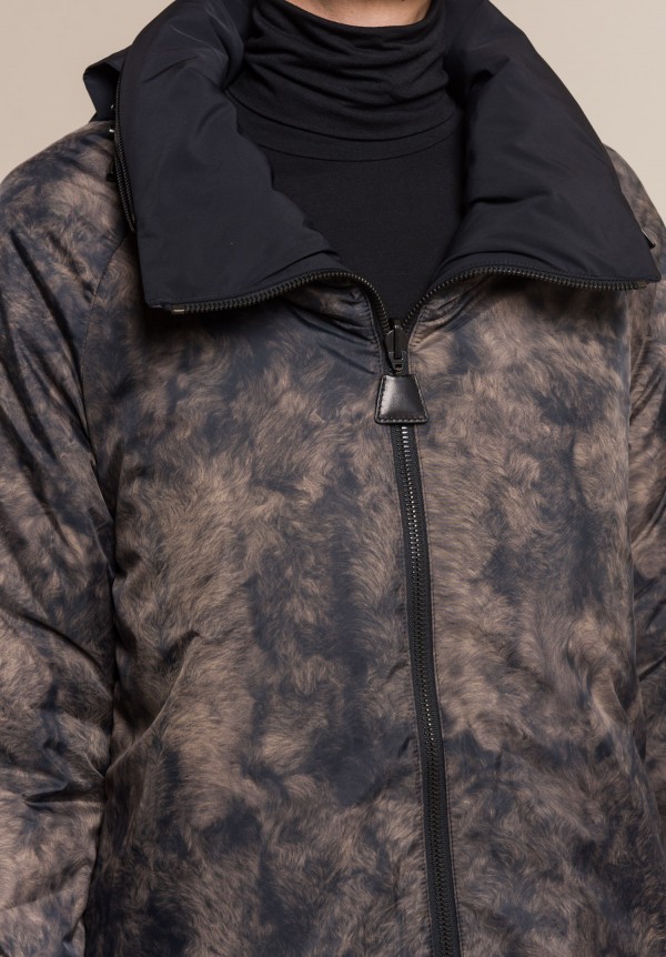 Akris Reversible Martina Puffy Coat in Sepia/Black