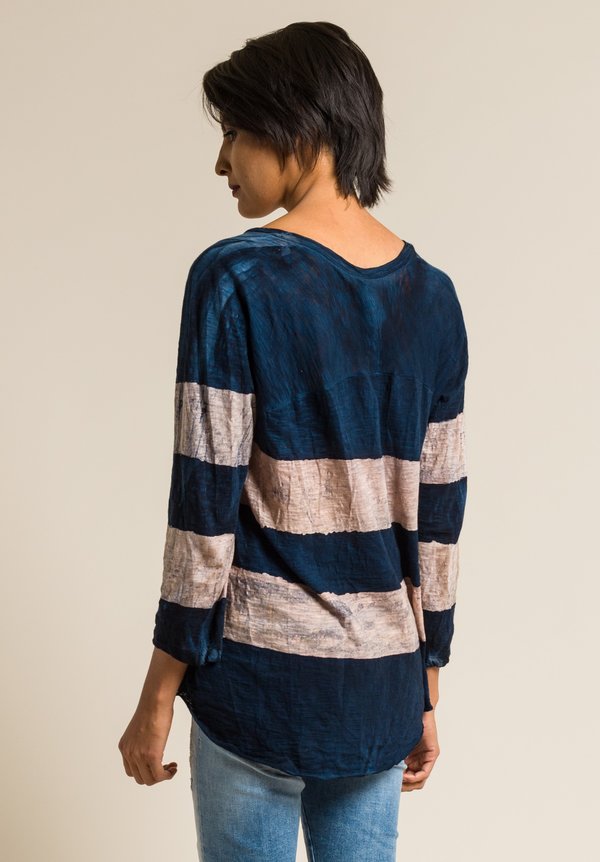 Gilda Midani Pattern Dyed V-Neck Long Sleeve Tee in Cream & Deep Blue Stripes