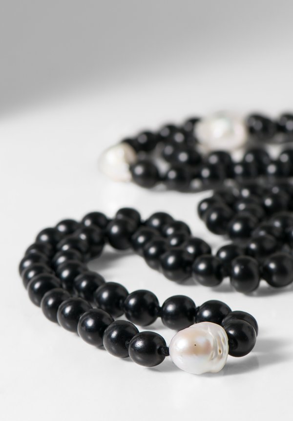 Monies UNIQUE Ebony Beads & Pearl Necklace	