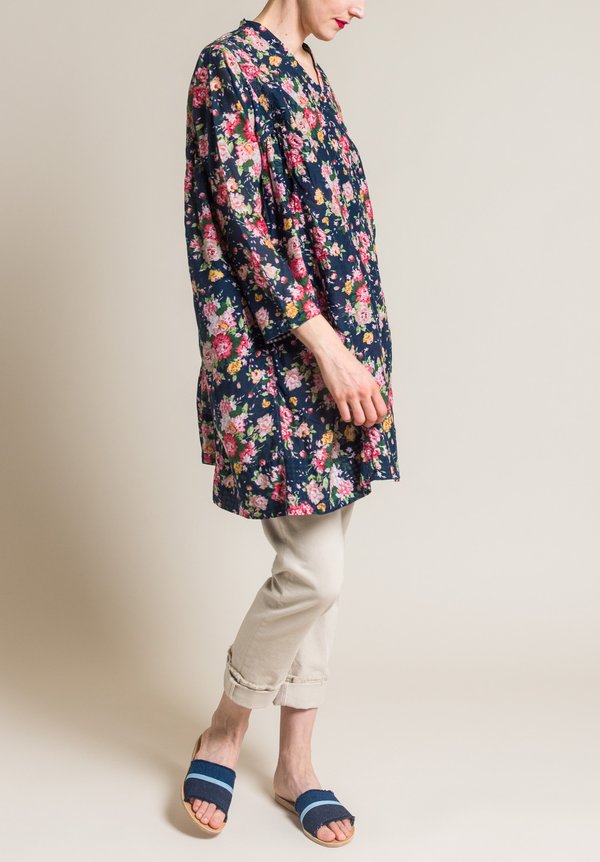 Péro Oversized Crossover Floral Top in Navy