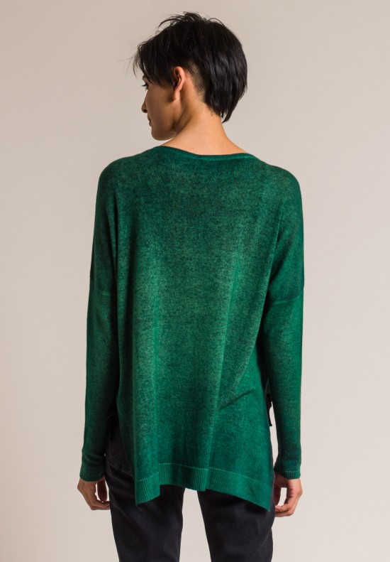 Avant Toi Cashmere Lightweight Side Slit Sweater in Smeraldo
