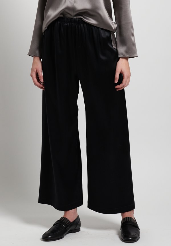 Peter Cohen Satin Silk Cropped Pants in Black
