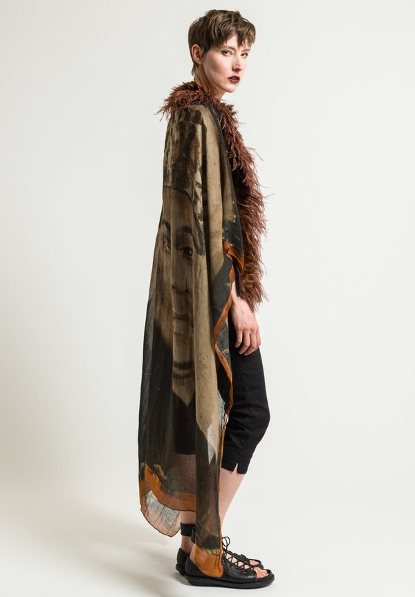 Rundholz Feathers & Face Print Shawl in Des. 002
