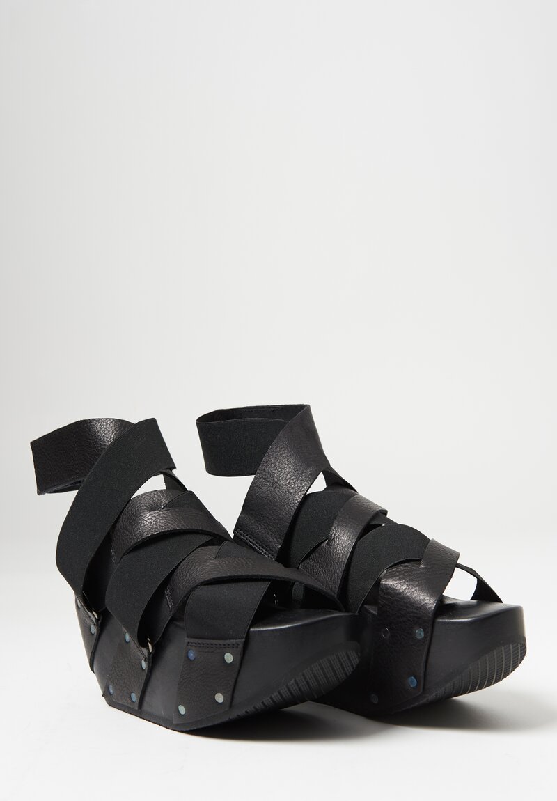 Trippen Komorebi Sandal in Black	