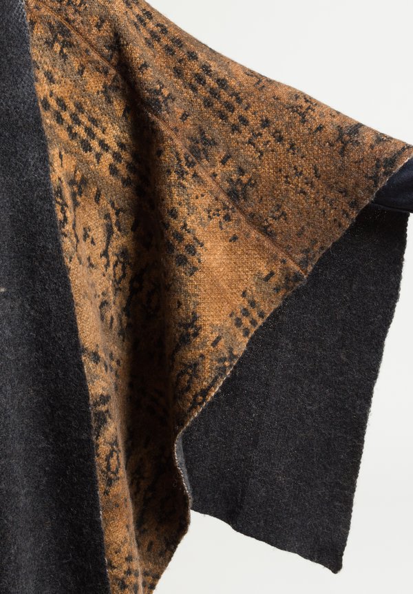 Avant Toi Jacquard Effect Poncho in Suede	