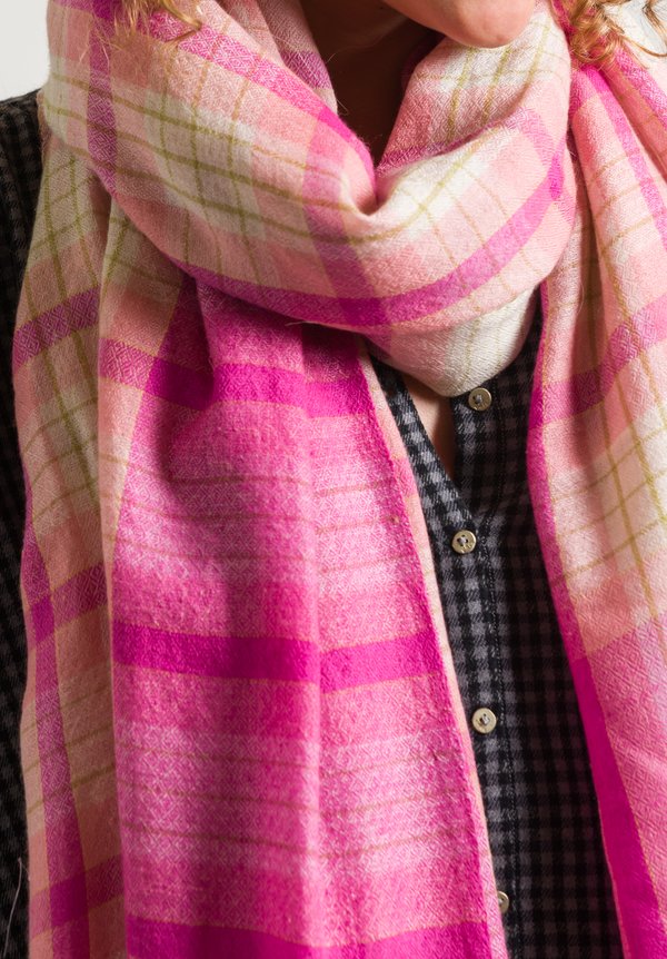 Péro Tartan Pattern Lungi Scarf in Pink Multi	