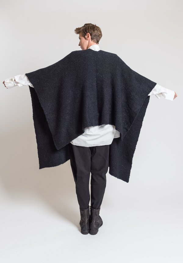 Urban Zen Cloud Poncho in Black