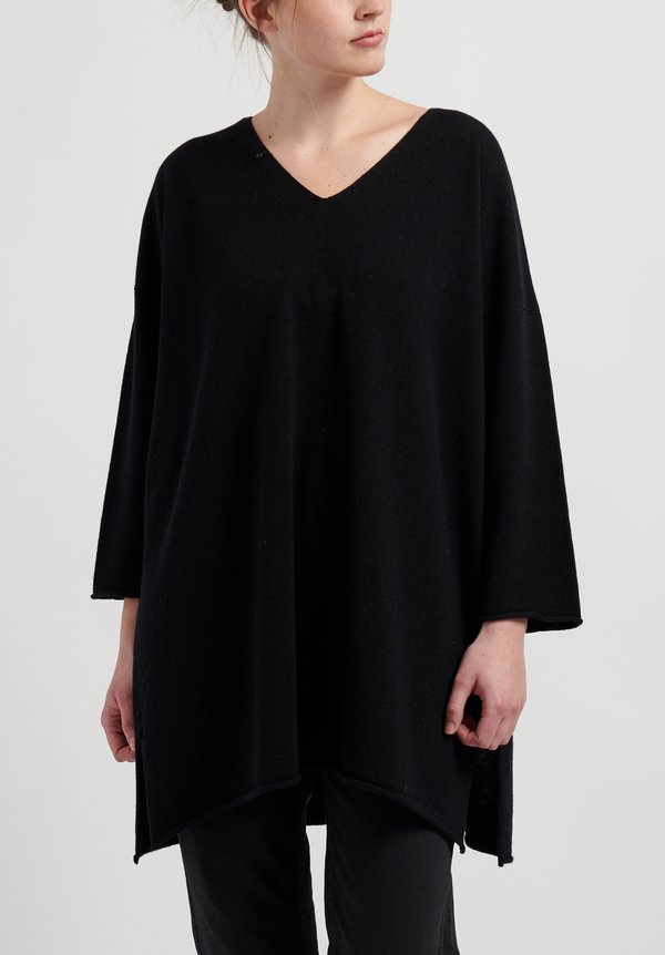 Hania New York Sylvie V-Neck Sweater in Black
