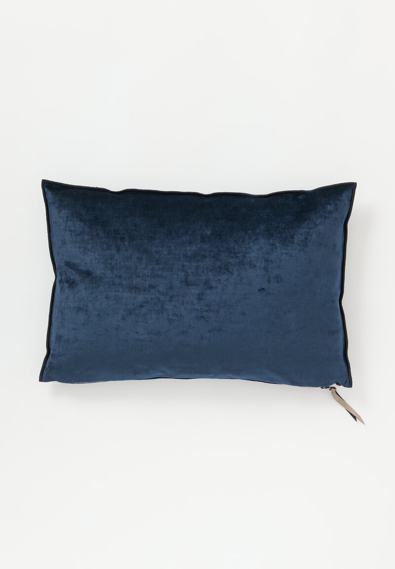 Maison de Vacances Royal Velvet Pillow in Bleu Nuit	