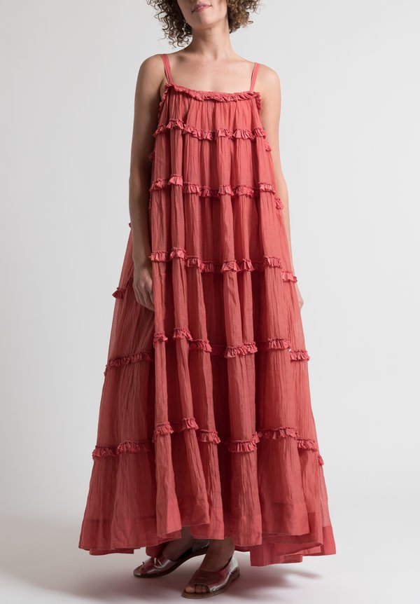 Péro Long Ruffle Dress in Pink	