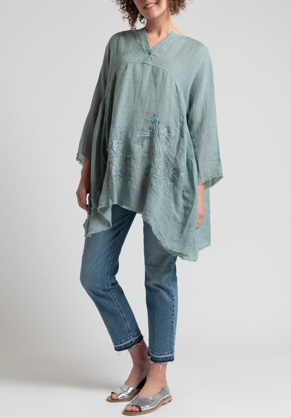 Péro Oversized Embroidered Floral Top in Ocean	