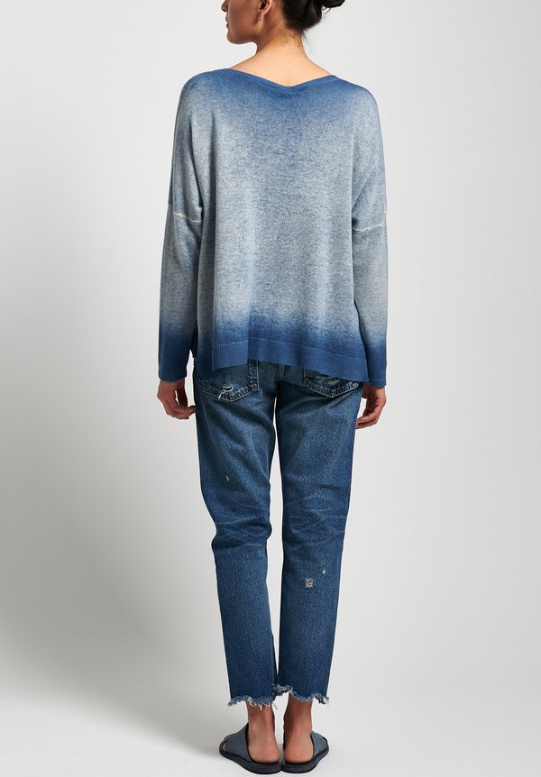 Avant Toi Cashmere Relaxed Lightweight Sweater in Denim