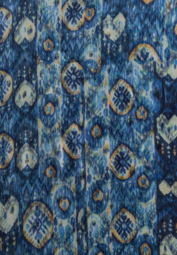 Alonpi Cashmere Printed Scarf in Giacarta Blue	