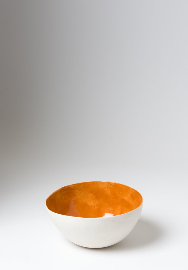 Bertozzi Handmade Porcelain Interior Painted Medium Bowl in Bruno Brown	