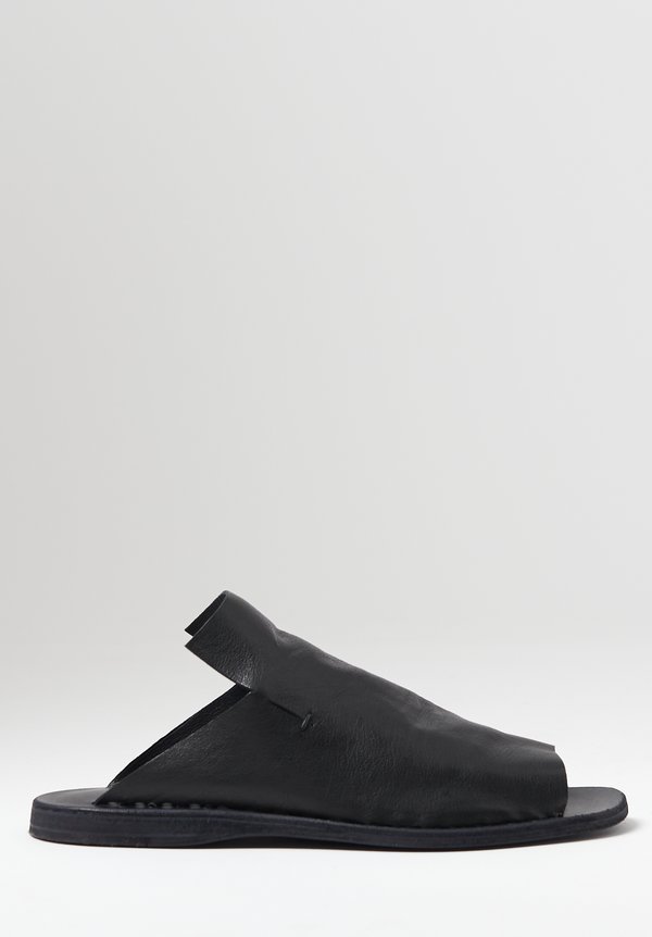 Officine Creative Itaca Slip-On Sandals in Nero	