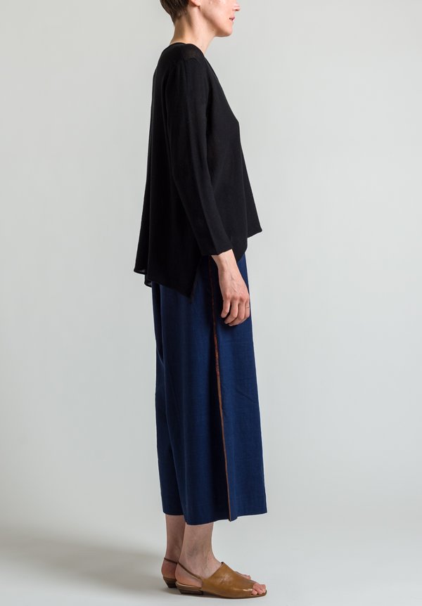 Shi Cashmere Silk/ Cashmere Top in Black	