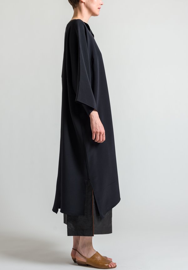 Shi Cashmere Long Silk Dress in Black	