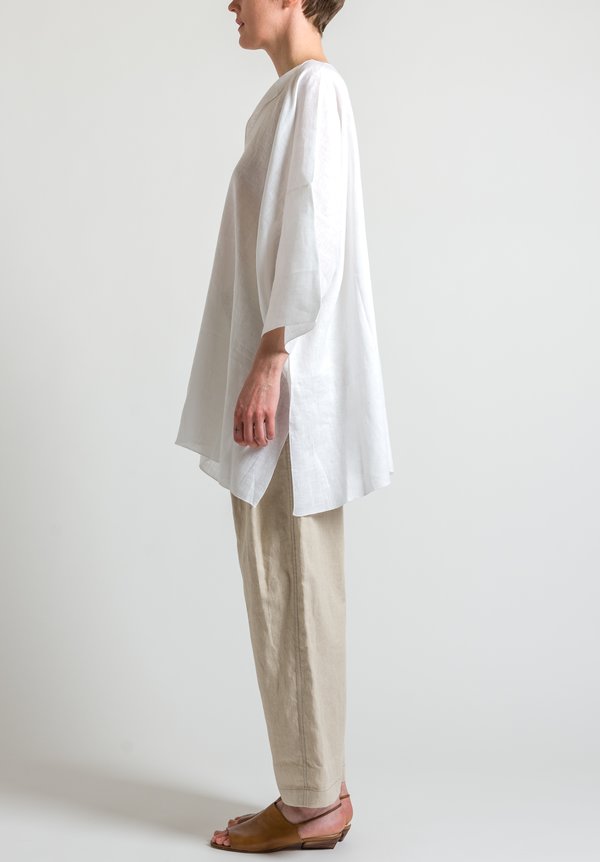 Shi Cashmere Long Linen Top in White	