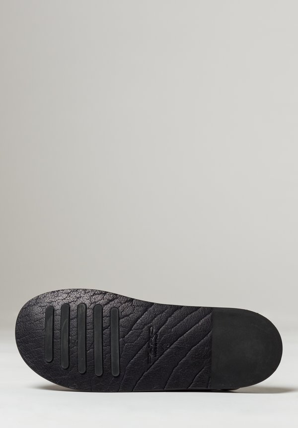 Puro Conditioner Slide Sandals in Grey | Santa Fe Dry Goods . Workshop ...