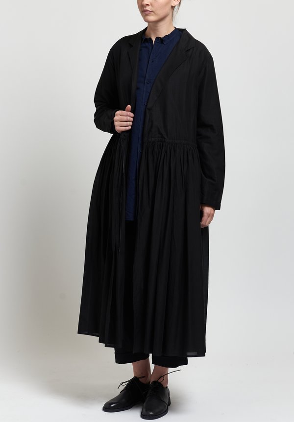 Kaval Lightweight Gathered Duster in Black