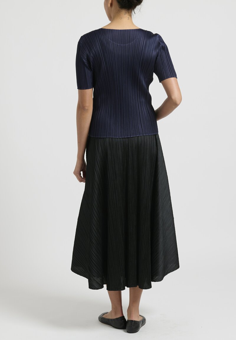 Issey Miyake Pleats Please Luster Skirt in Black | Santa Fe Dry