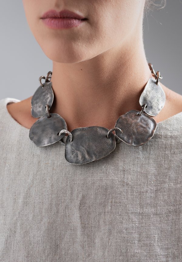 Holly Masterson Hand-Formed 5 Oval Disk Necklace	
