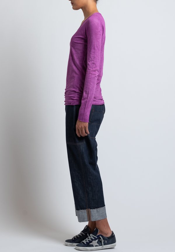 Avant Toi Long Sleeve V-Neck T-Shirt in Magenta	